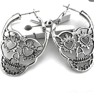 Vintage Punk Skull Earrings Silver 💀